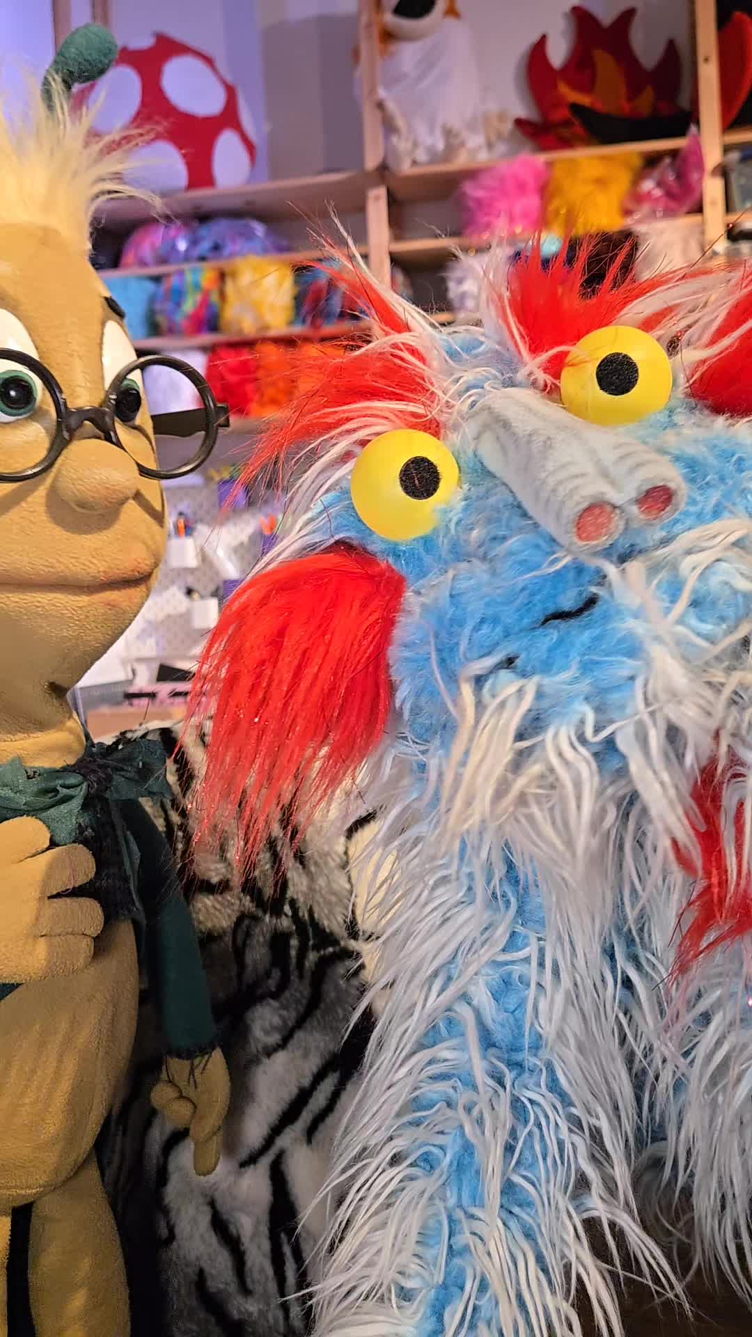 @lvpuppets