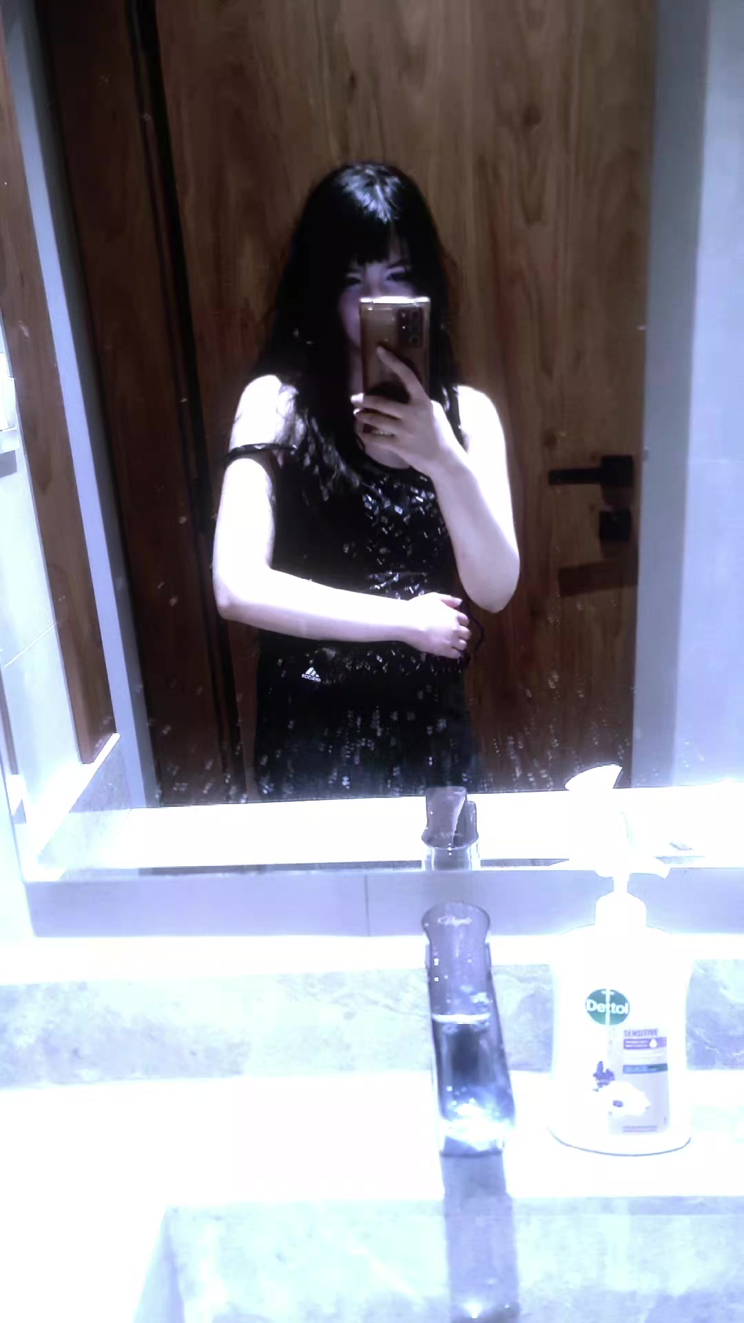 @Hoodbaby
