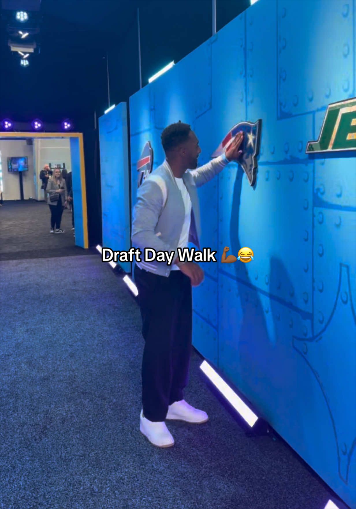 @Logan Ryan