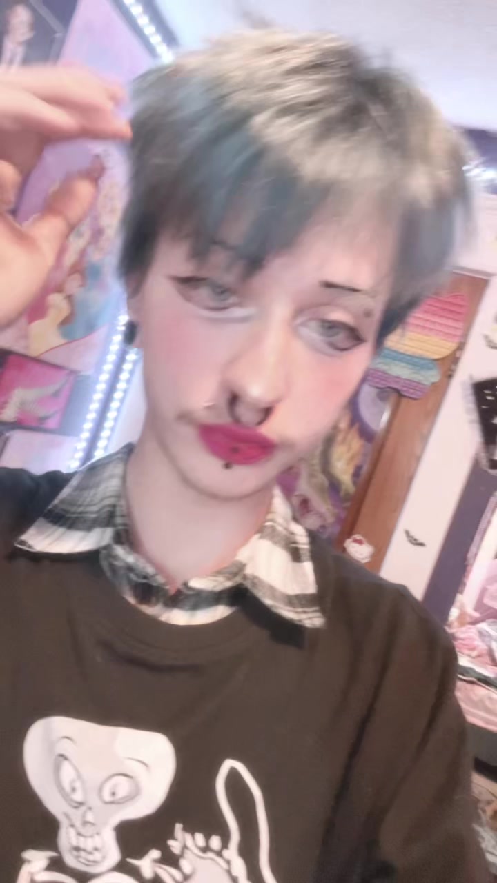 @lexluvsick