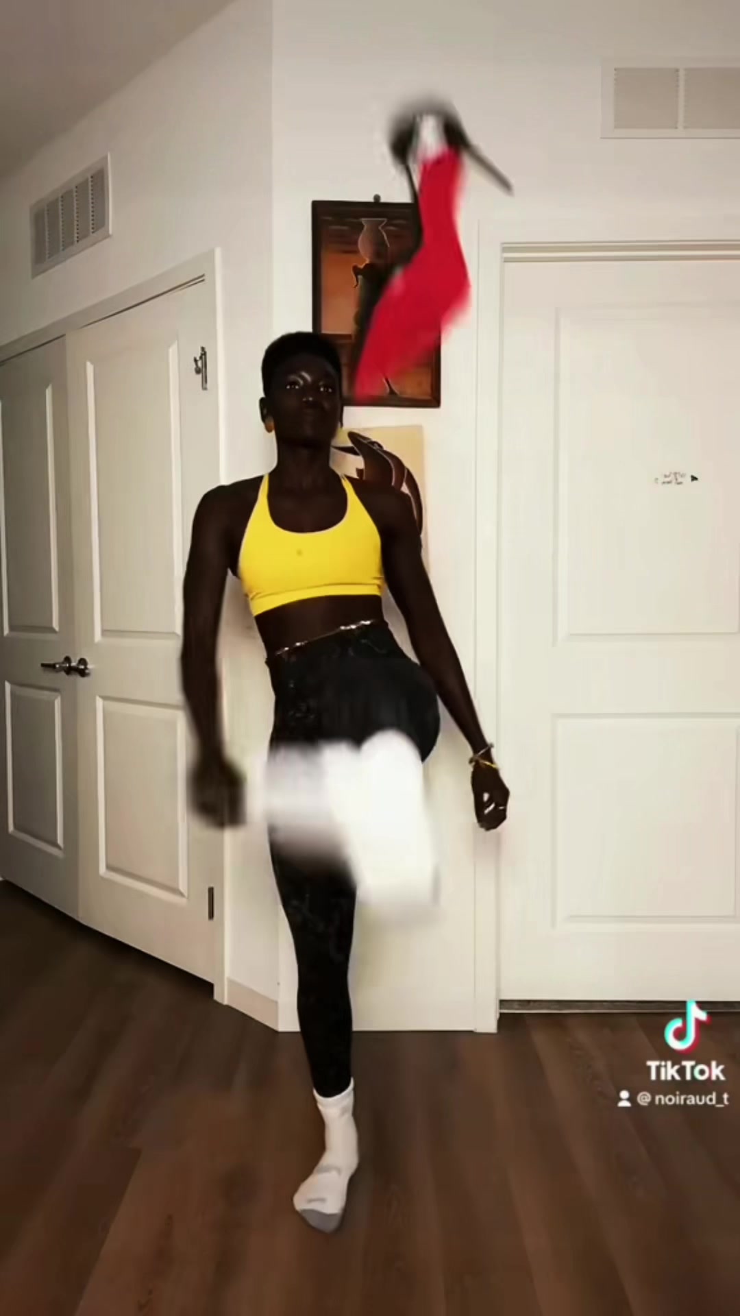 @therese_mbaye