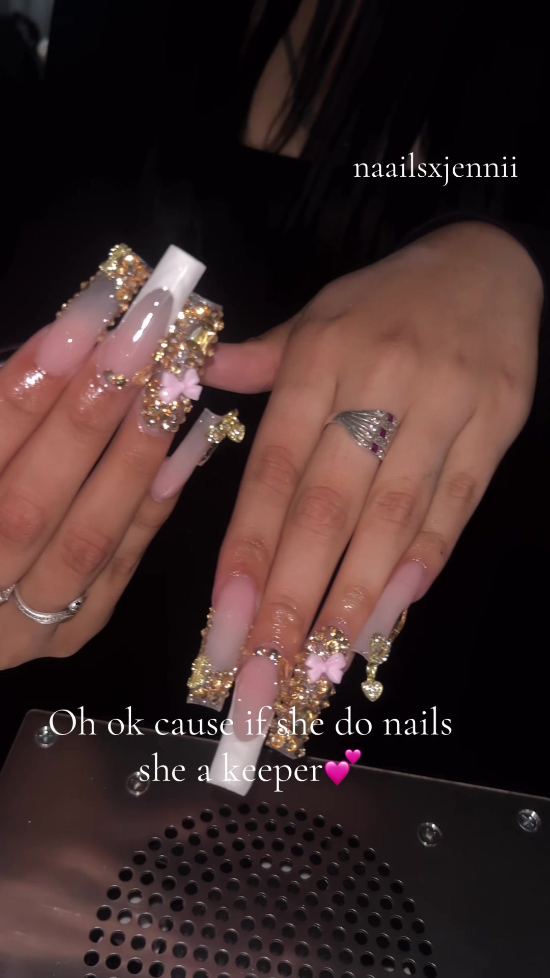 @𝐉𝐞𝐧𝐧𝐲🎀