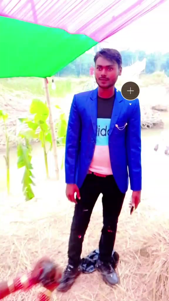 @Roshni das 🥀📱📱💕