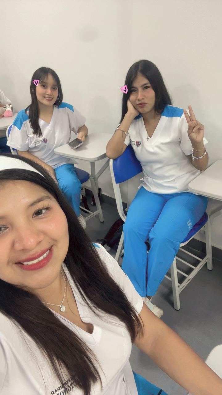 @negrita 10❤️🏍️