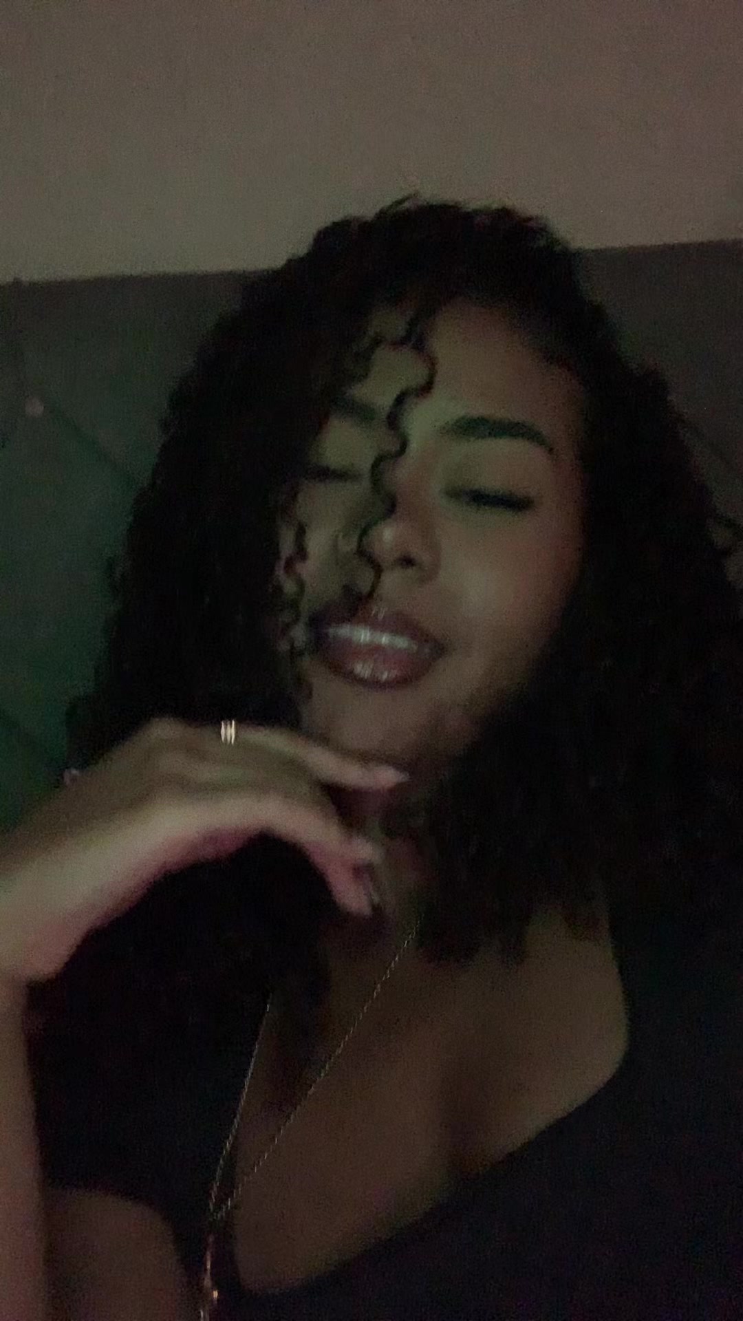 @𝓛𝓪𝓻𝔂𝓼𝓼𝓪 𝓣𝓸𝓷𝓱𝓸𝓵𝓲