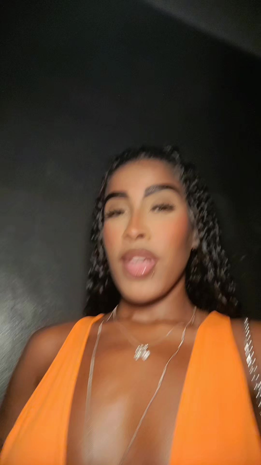 @Santoos