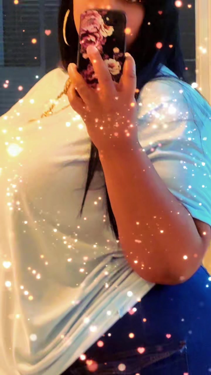 @miss niqueniquebaby👣❤️