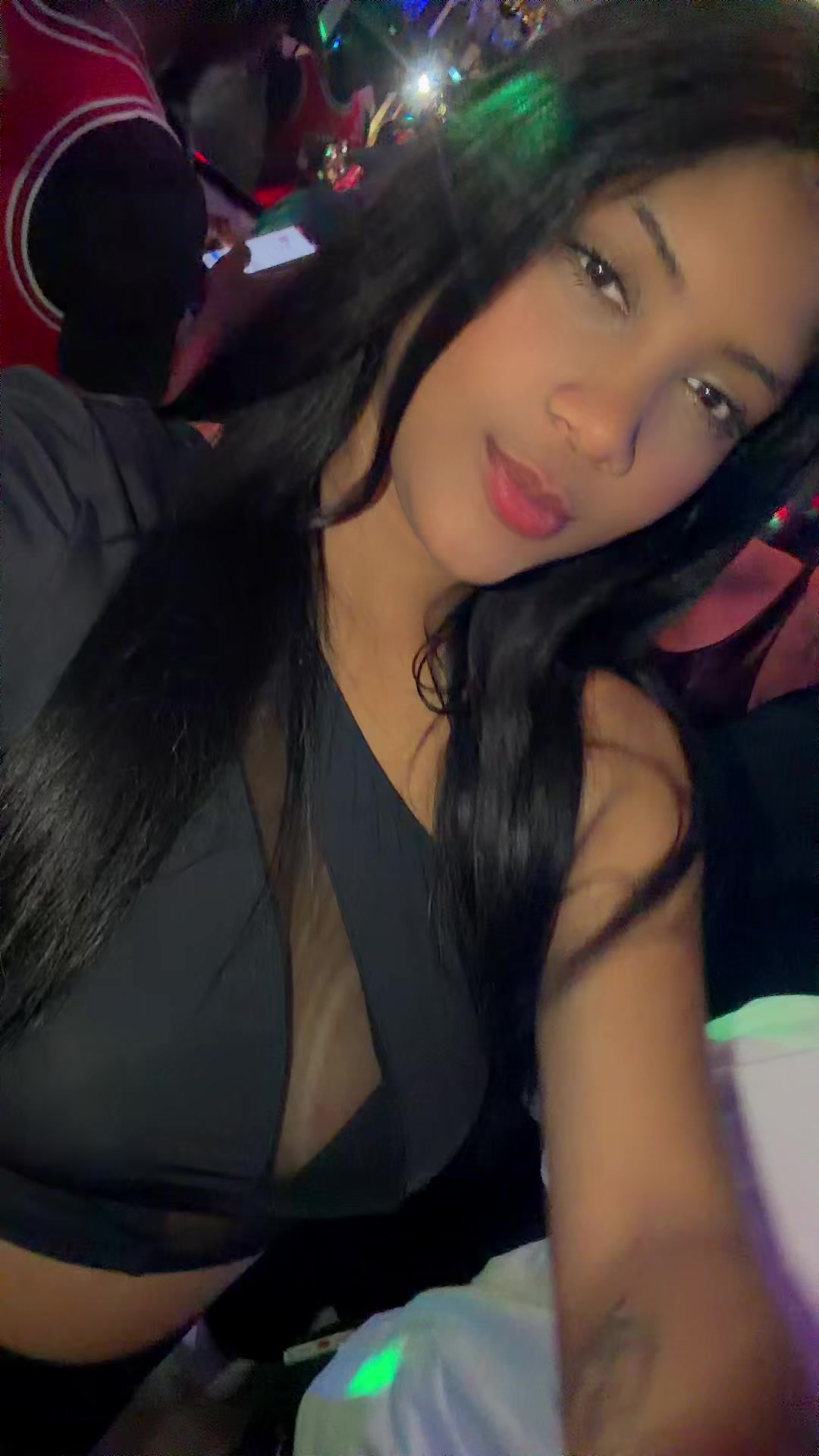 @Paola C💟