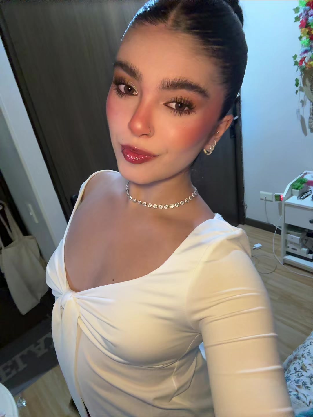 @Lucianaxc