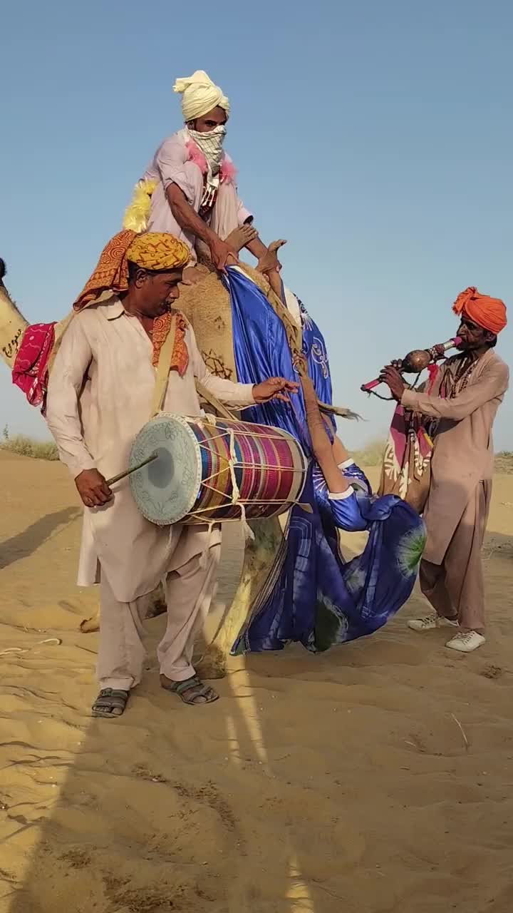 @Sakina 🐪