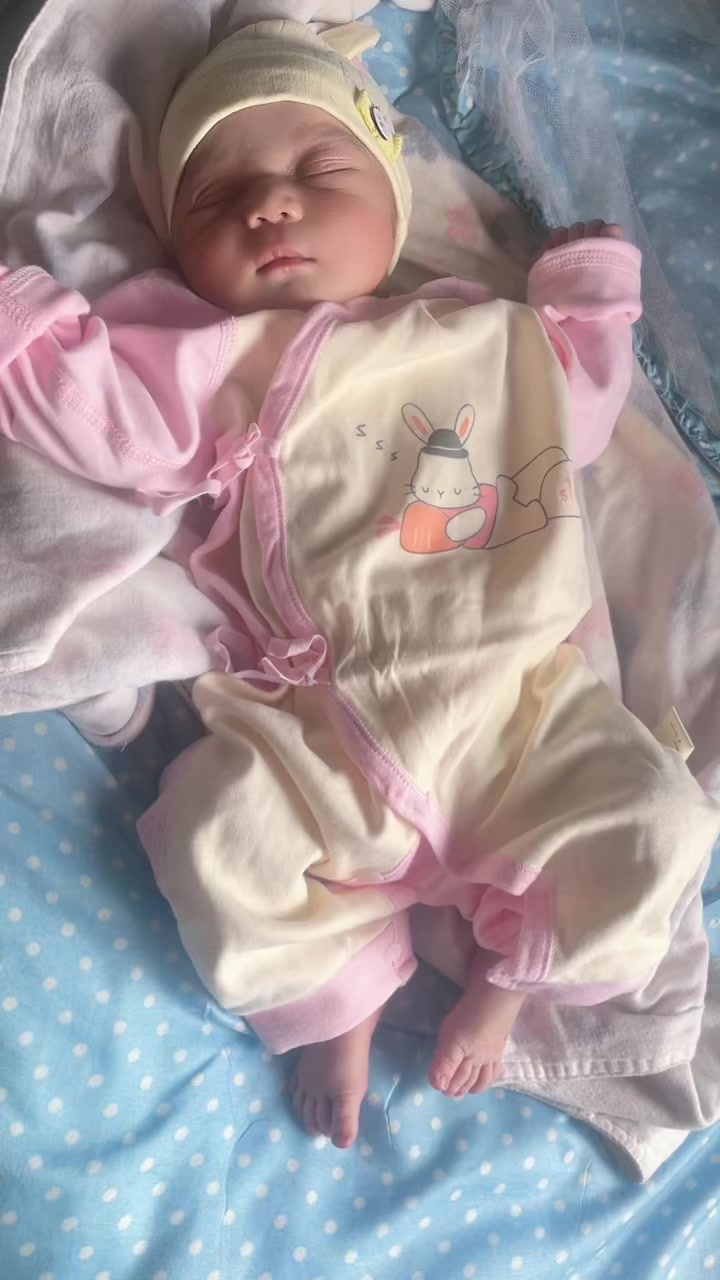 @Dipali sunar 💫✨💗