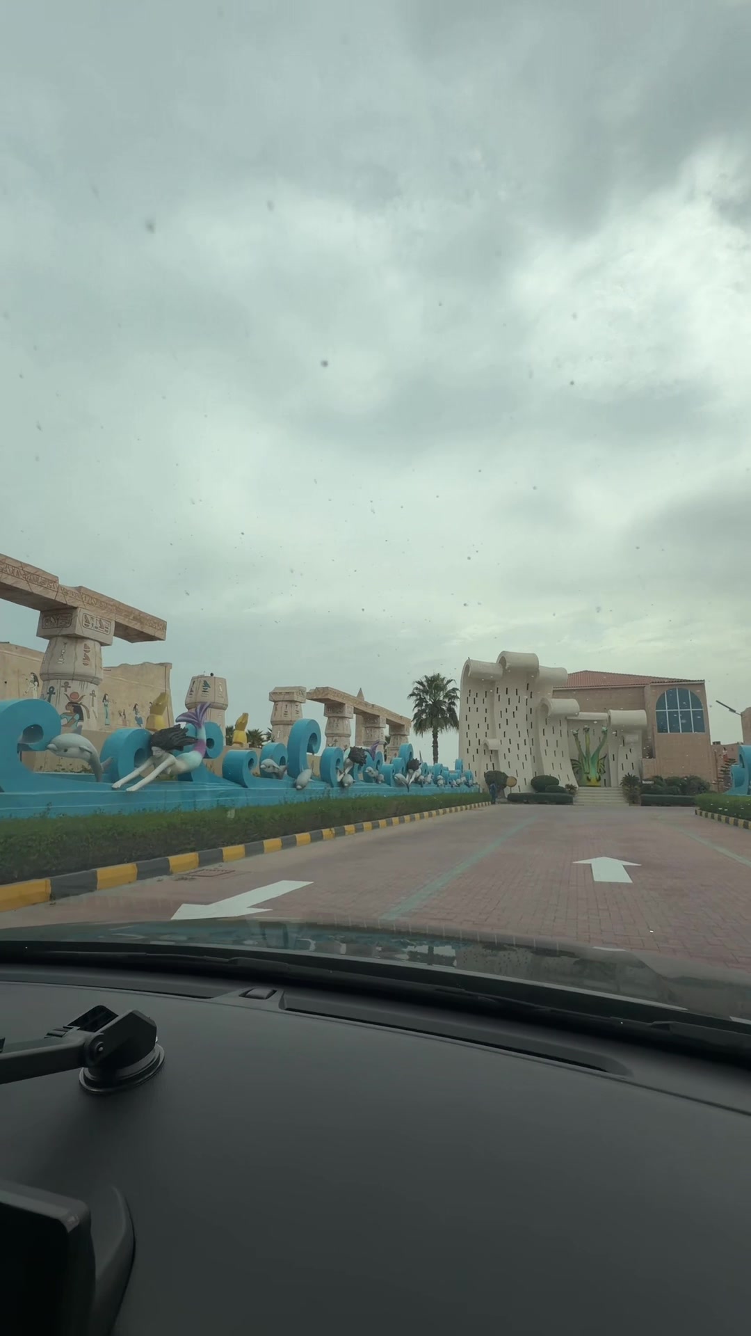 @Dhien in Dubai