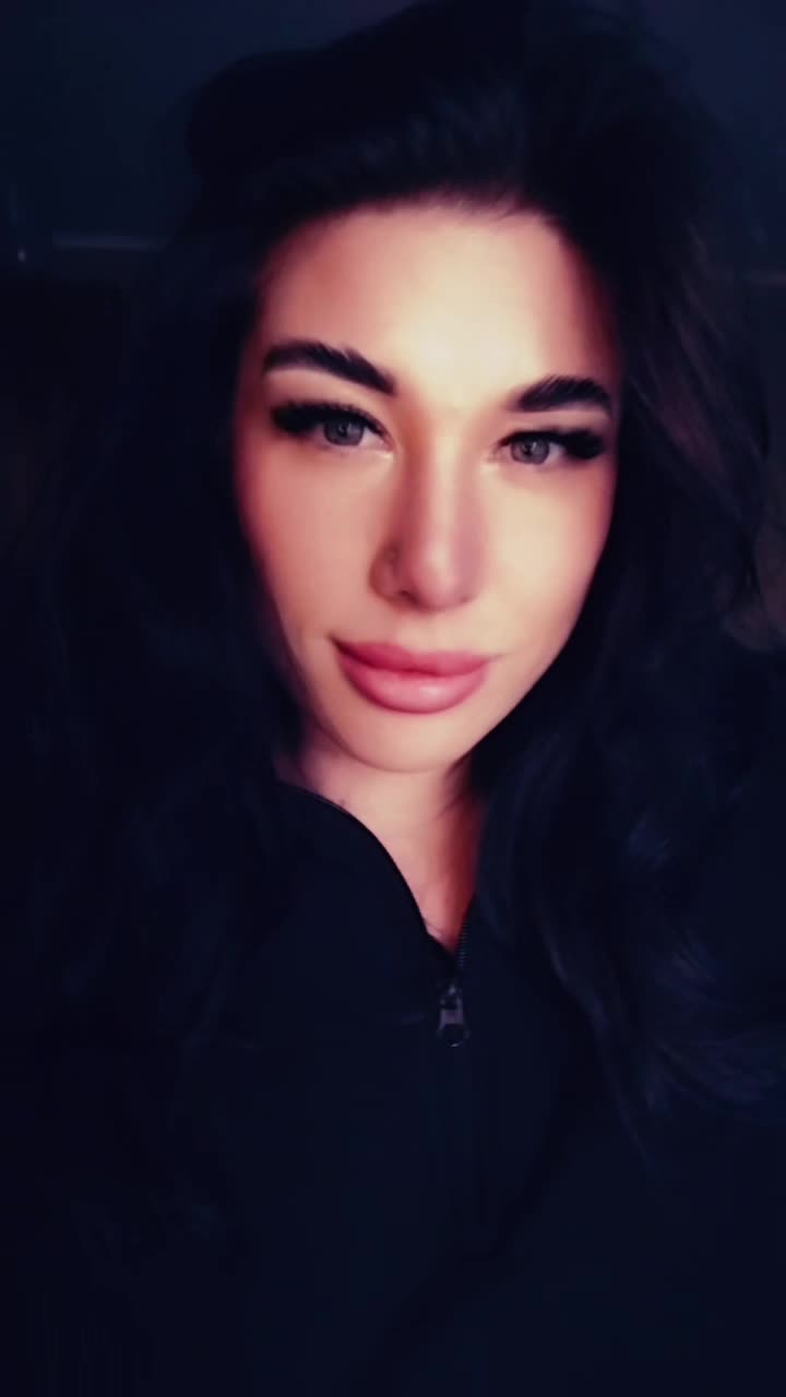 @Алиса 🫦