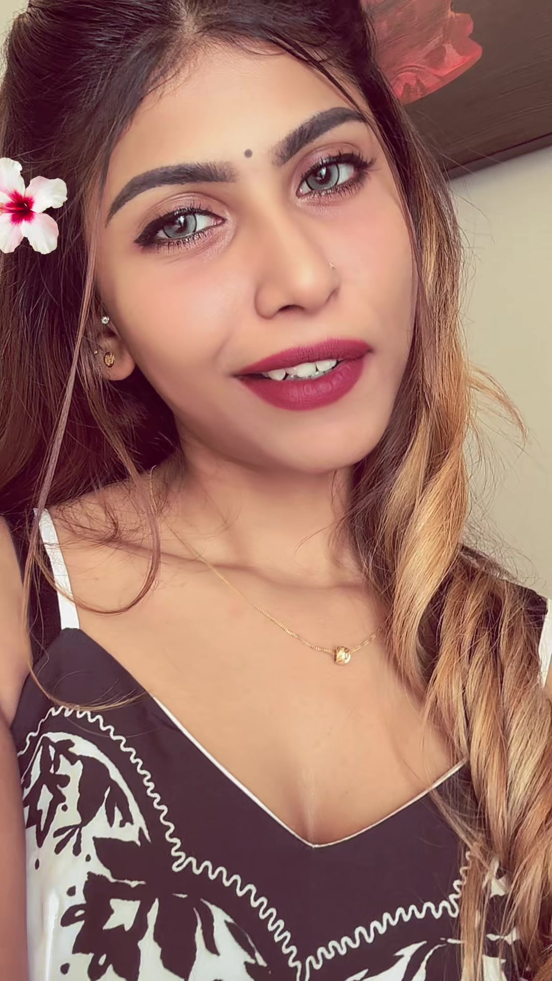 @𝓓𝓾𝓻𝓴𝓪𝓼𝓱𝓷𝓮𝓮𝓮🖤
