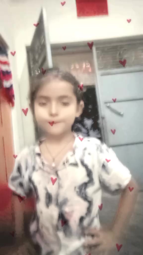 @cute😘Girl💖❣️😊❣️