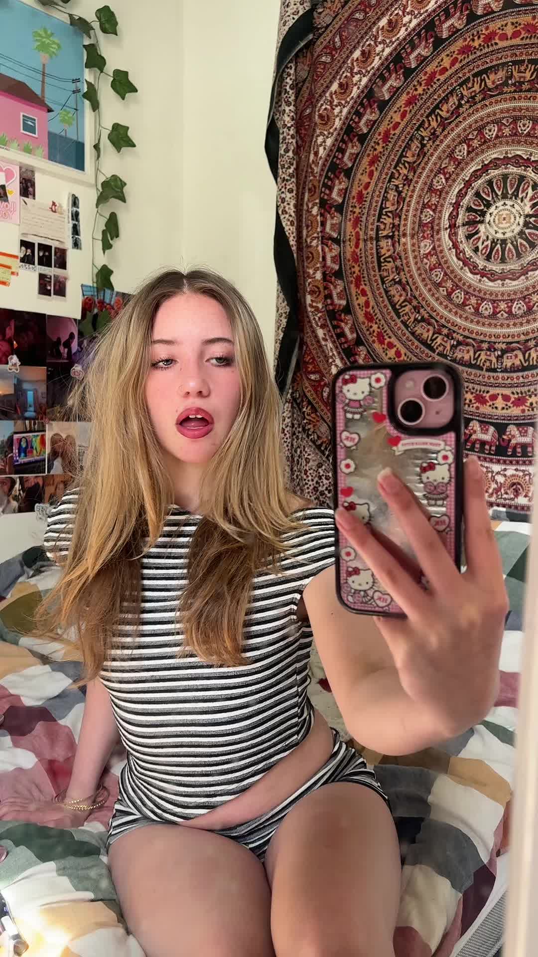 @️