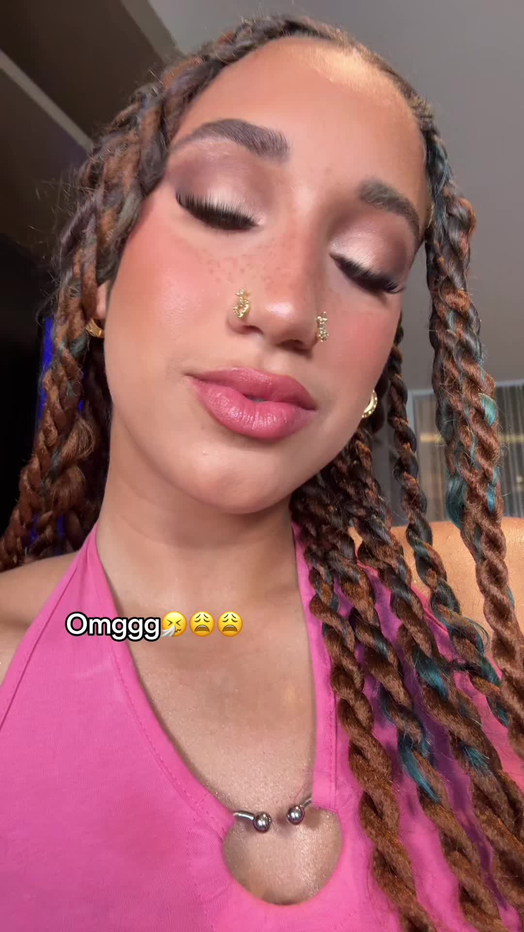 @Nichole_11_