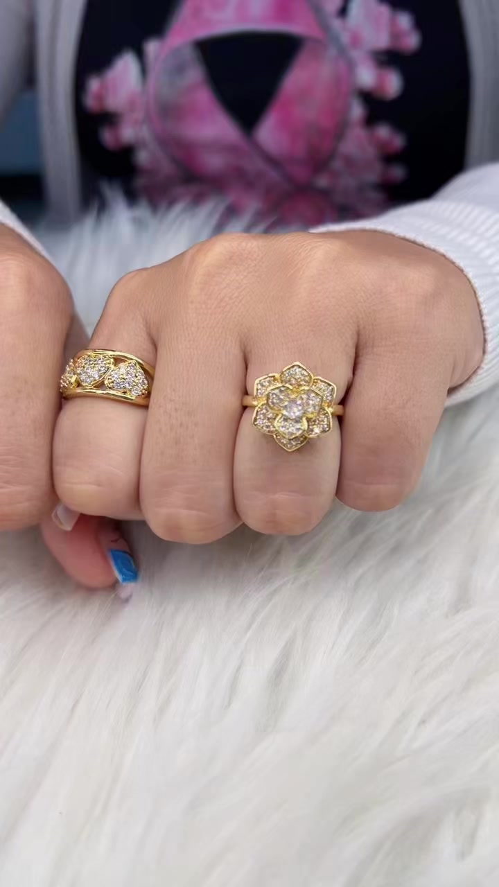 @Rafael 𝐬𝐚𝐥𝐨𝐧 & gift shop