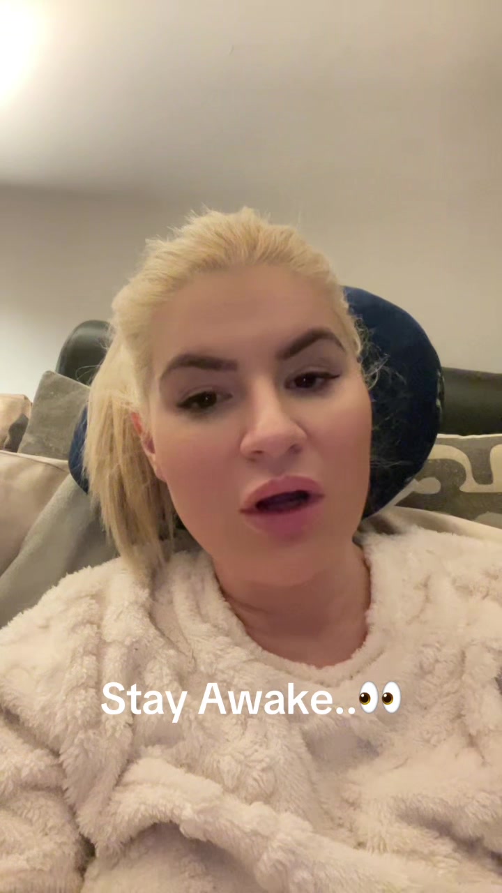 @JessicaSarahHead