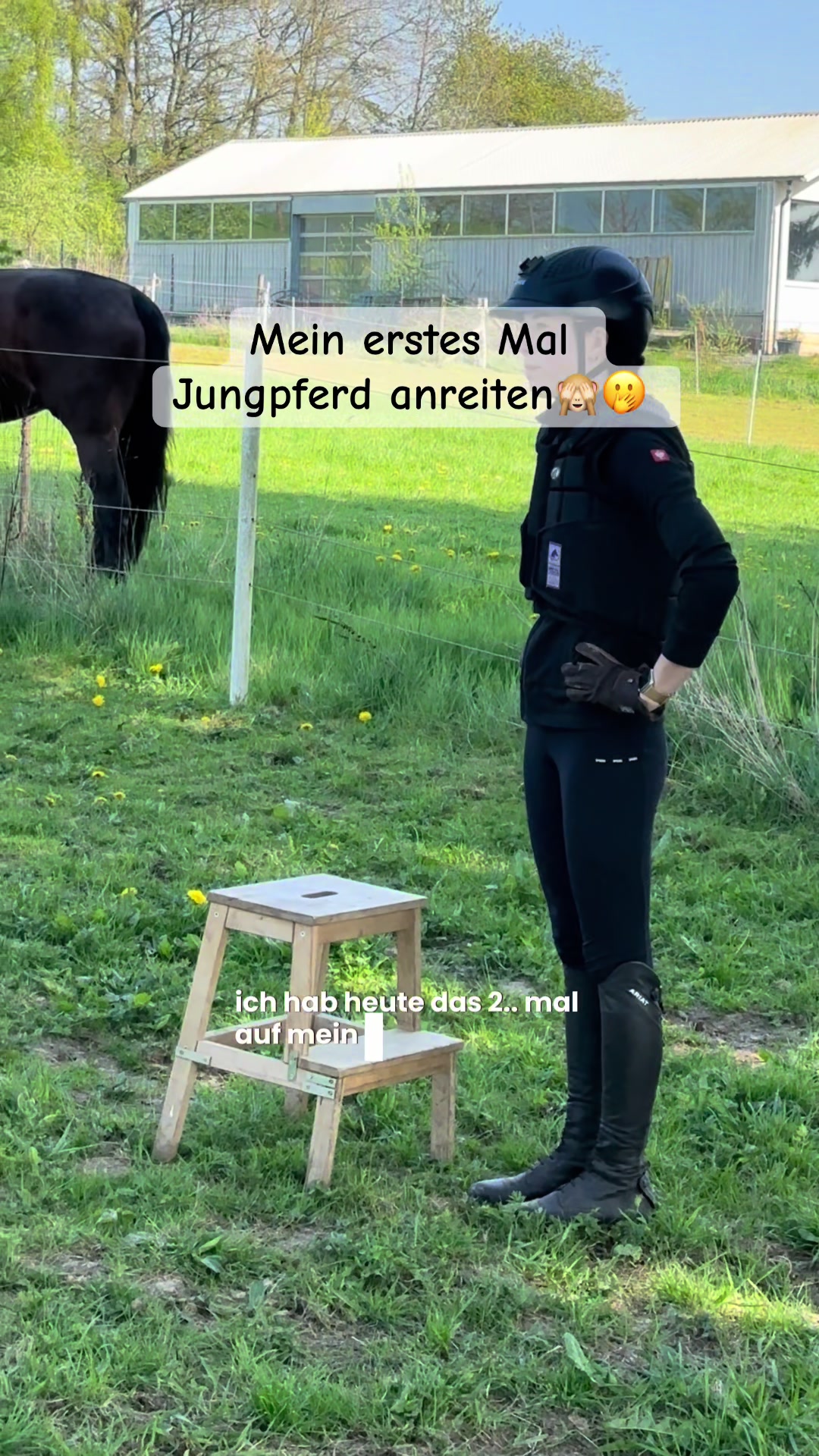 @𝑒𝓂𝒾𝓁𝓎 & 𝓊𝓇𝓂𝑒𝓁