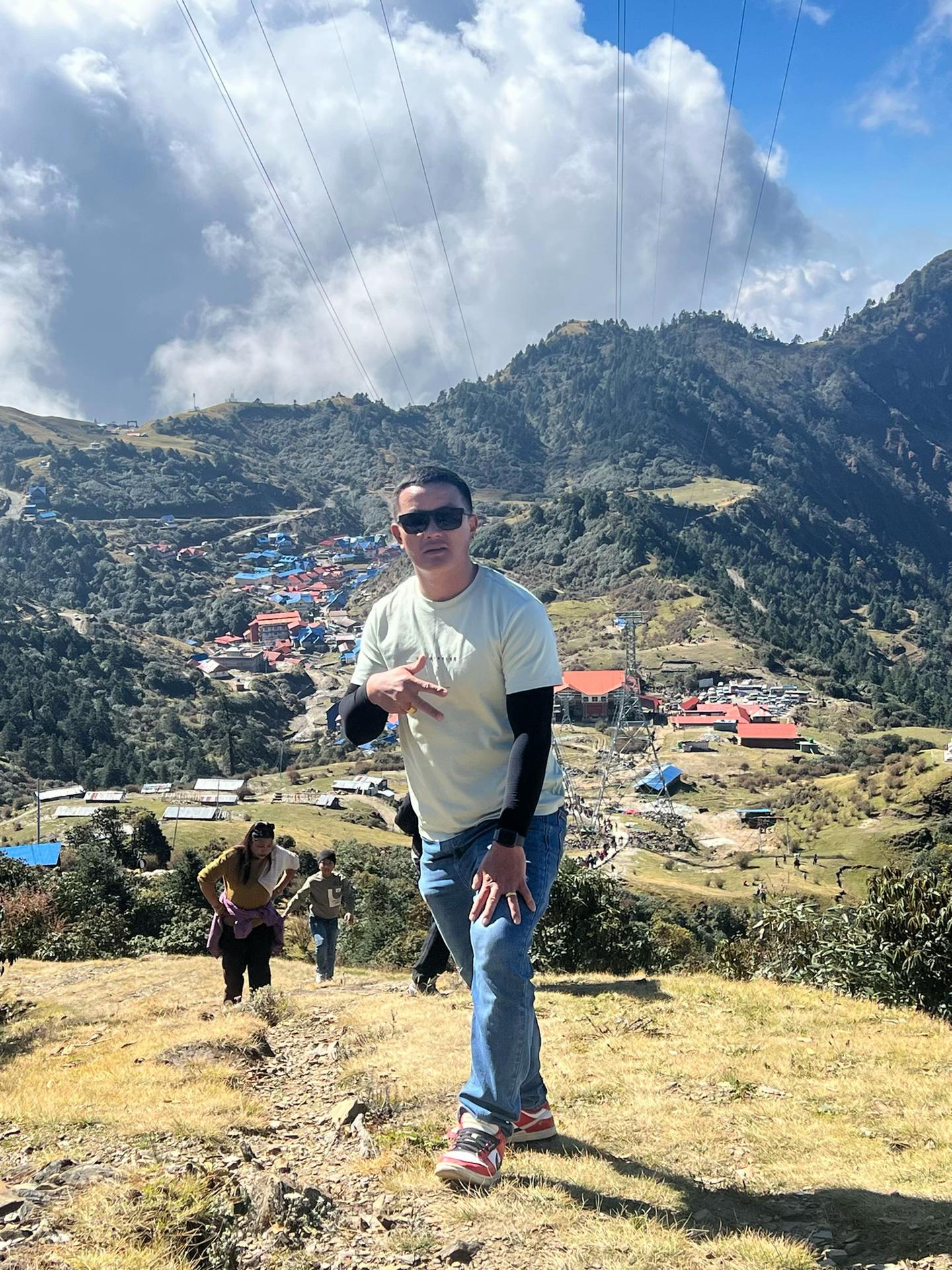 @12:25 Bale Gurung