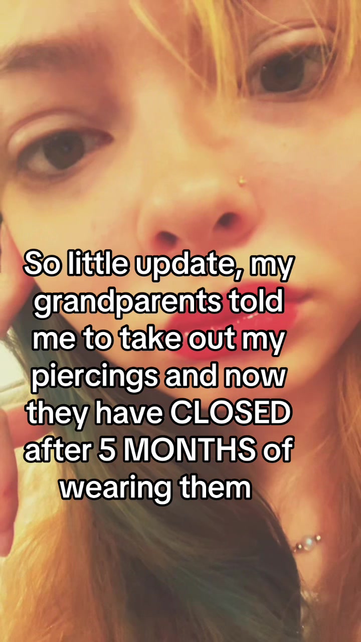 @️