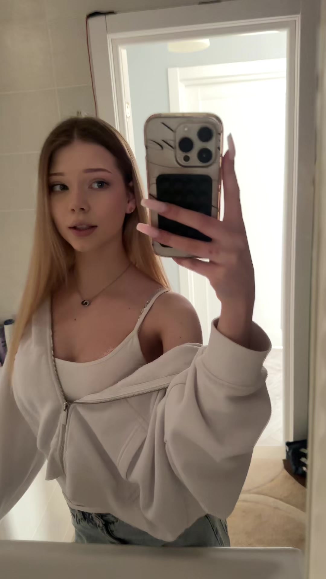 @lizyshha