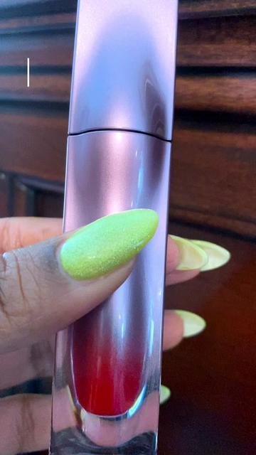 @Jrzydva SCENTS AND GEMS