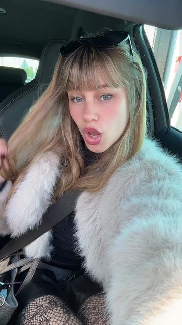@Angele_Ice