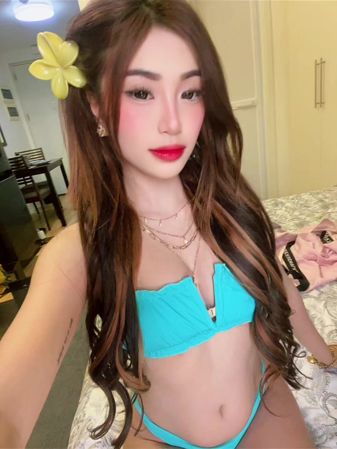 @埃莉斯