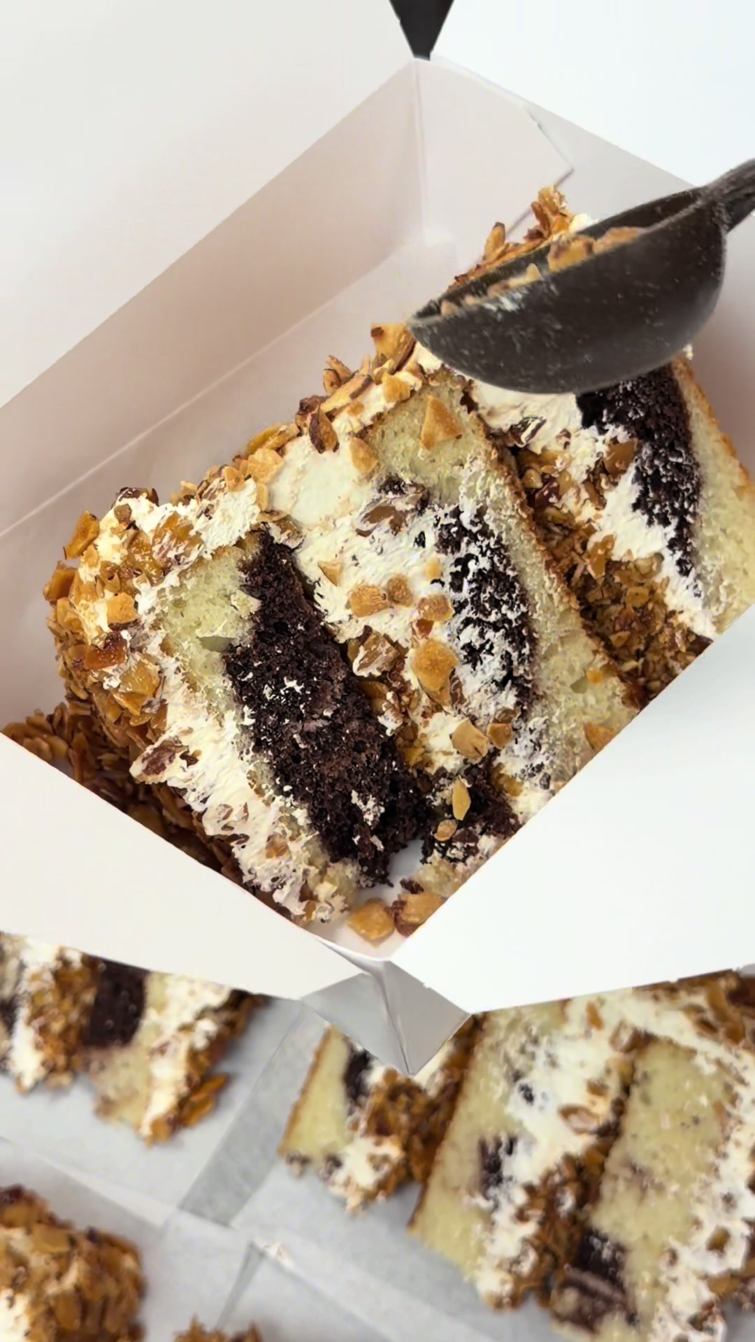 @maxscakesofficial