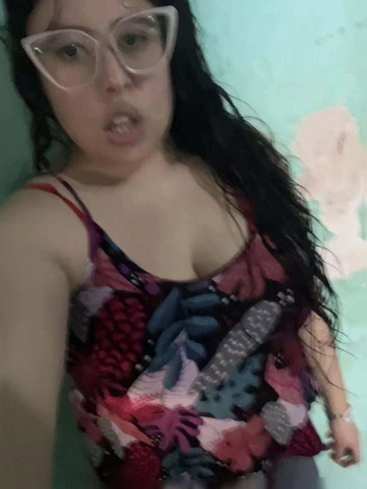@Priscila 👹🖤