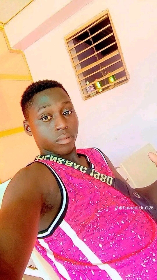 @A&iuml;djo