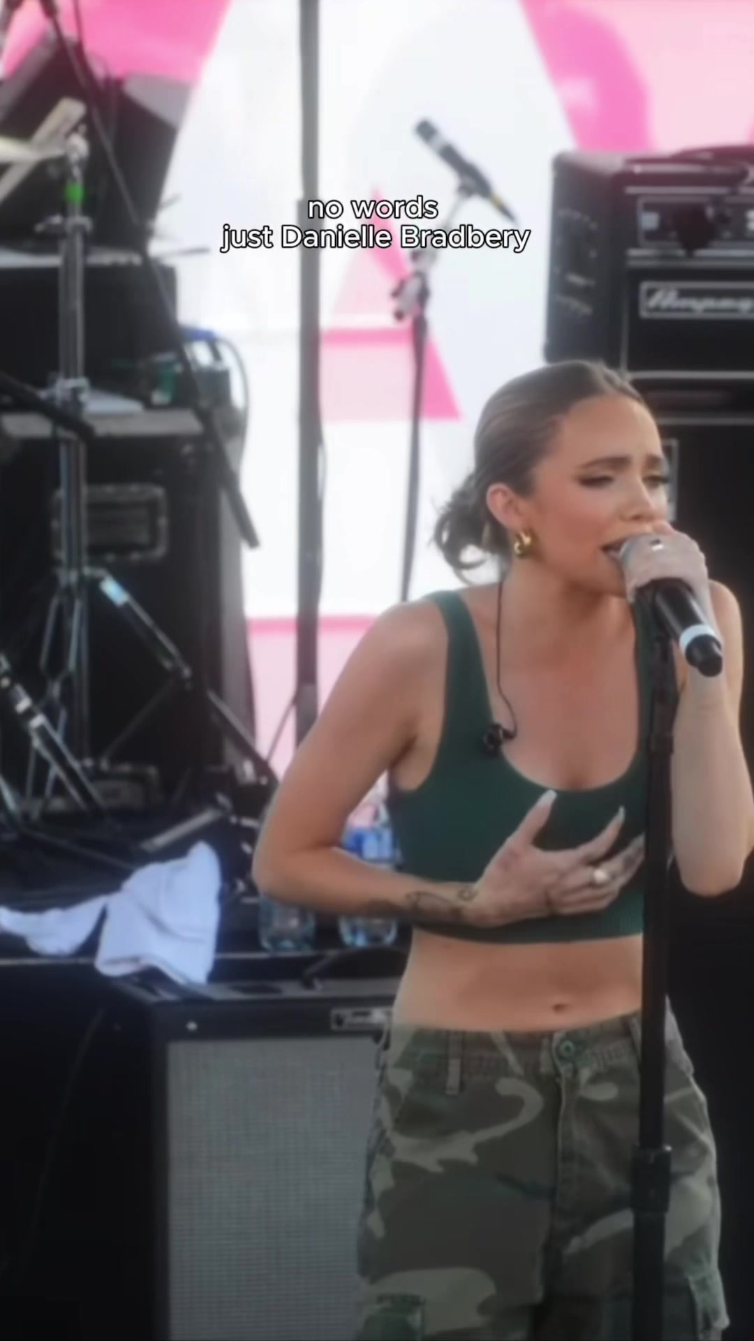 @Danielle Bradbery Fan