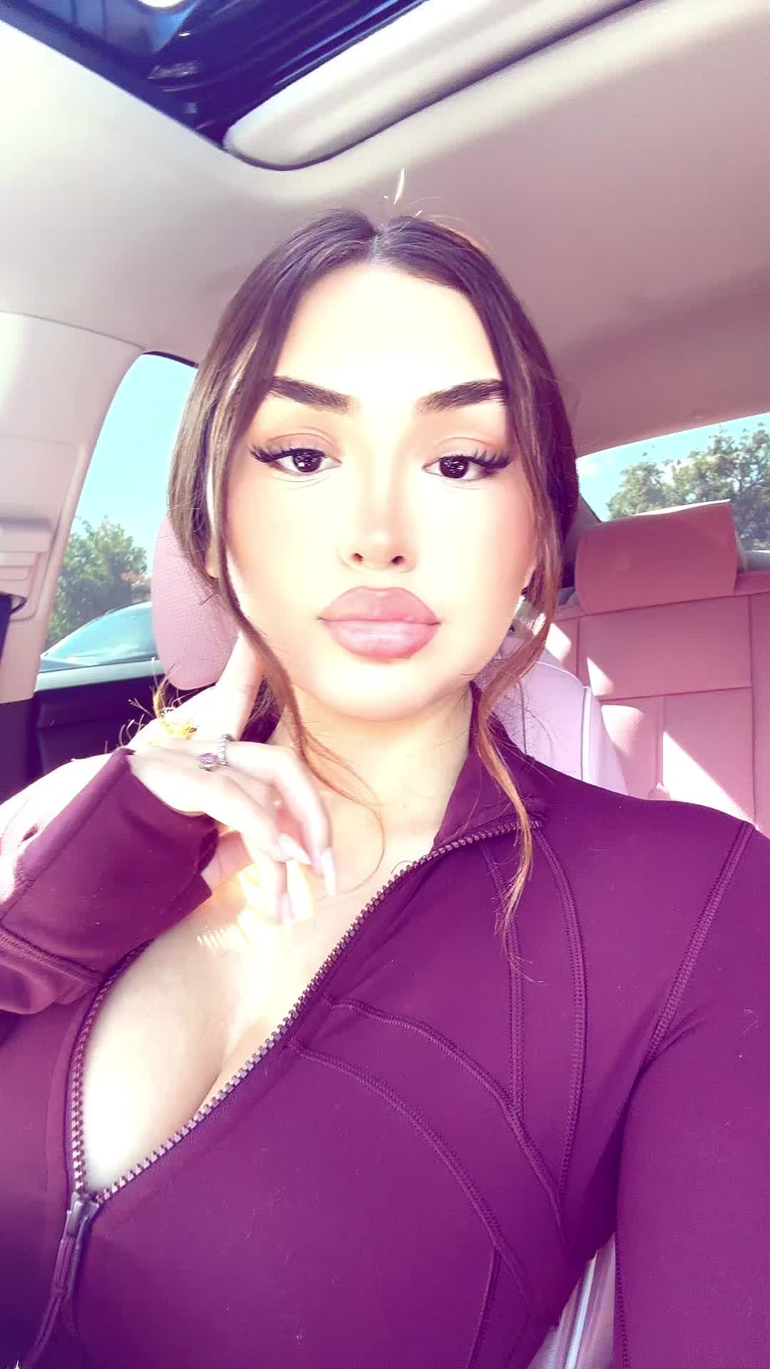 @𝐏𝐈𝐍𝐊 𝐋𝐔𝐕𝐑🎀