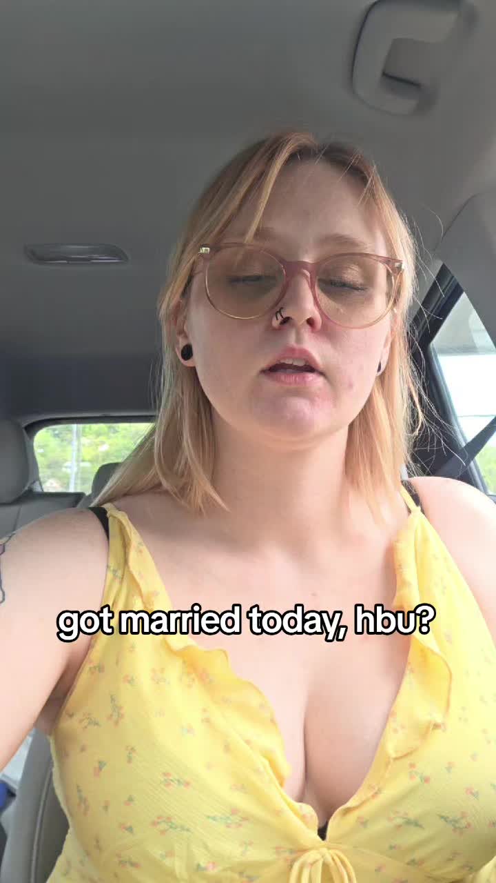 @EmieWonders
