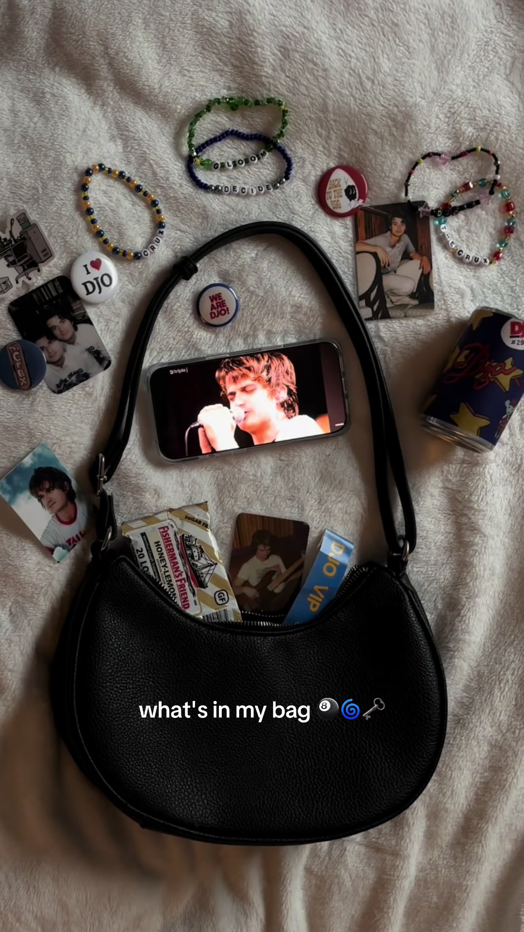 @djokeerysource (fan account)