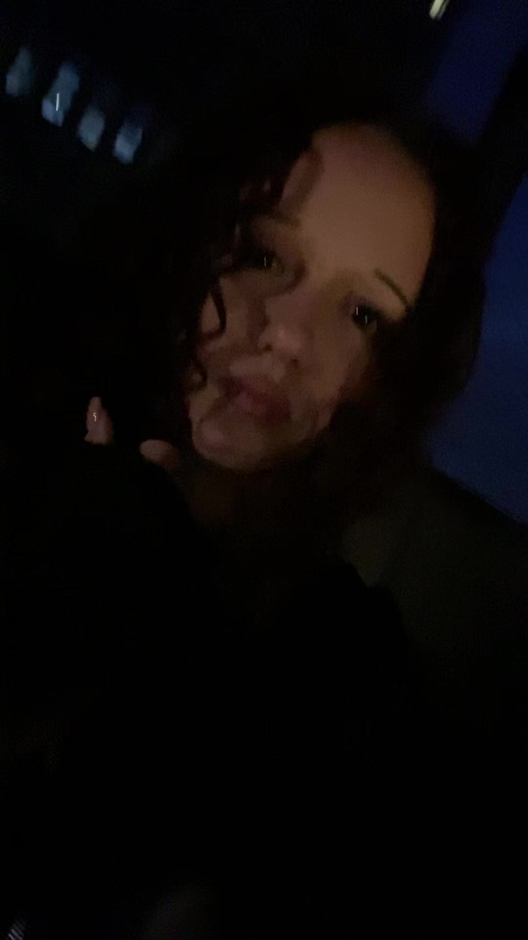 @🤷🏽&zwj;♀️