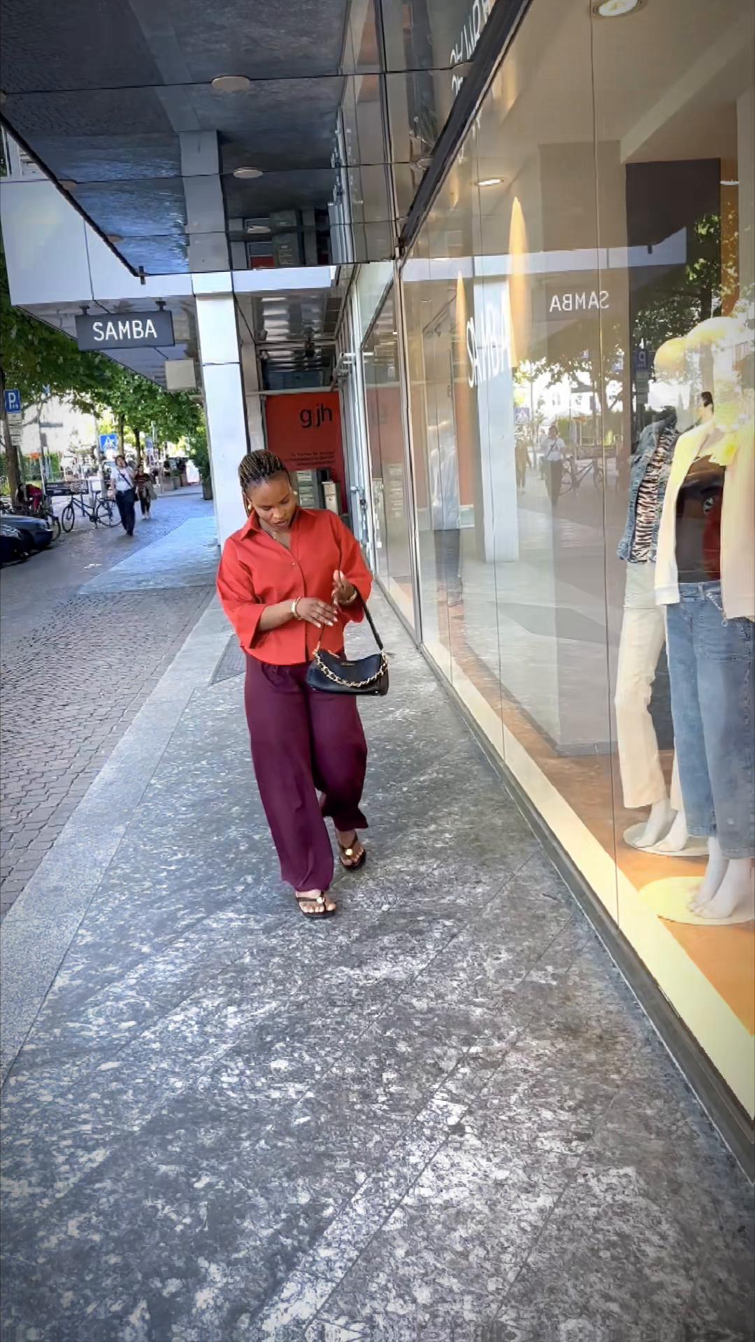 @Bornblackgifty