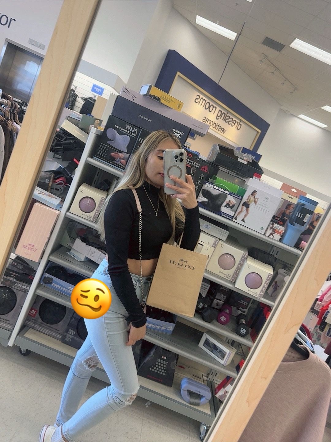 @Lunita
