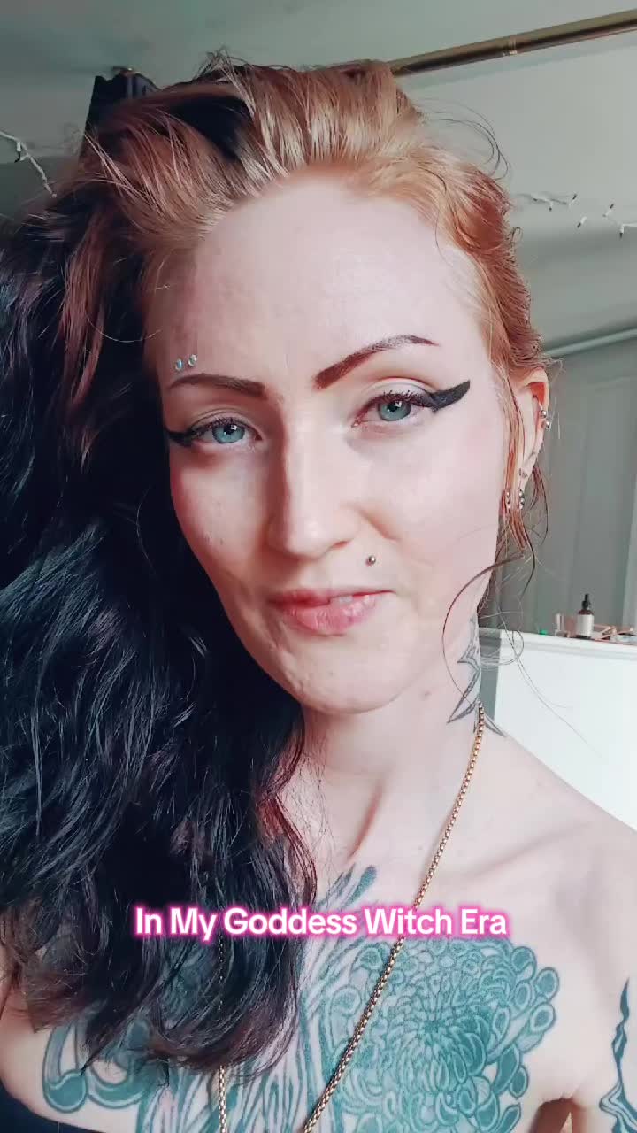 @ChloeAdrianne