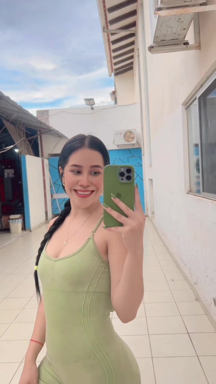 @Carla Garcia🦋