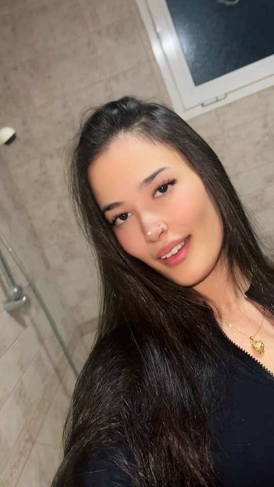 @️