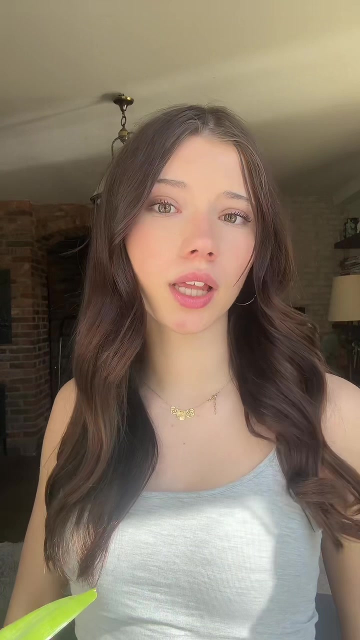 @???