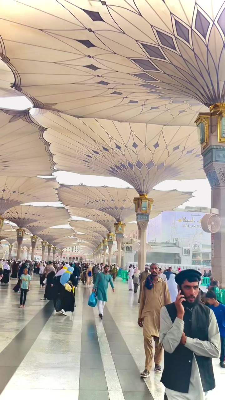 @مُجَاھِد٘ بھَٹ٘ی