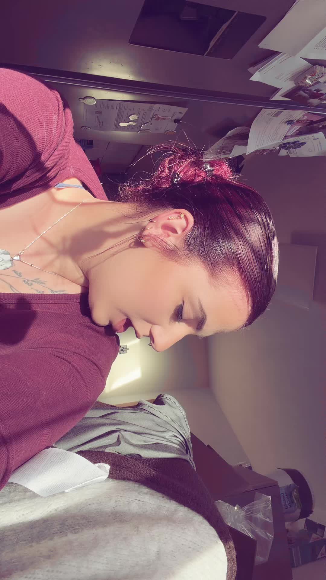 @sisi