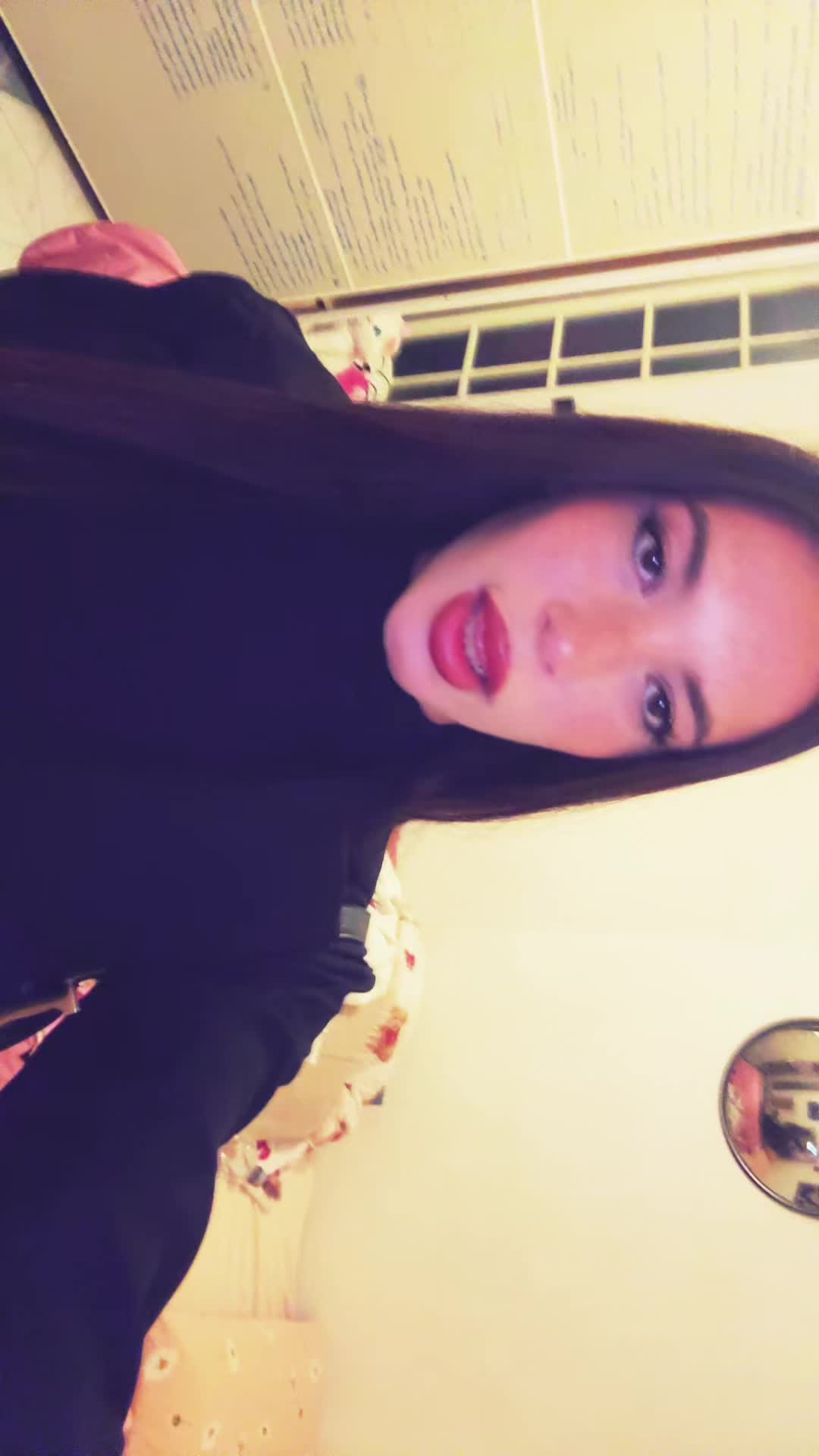 @Lulu⭐️