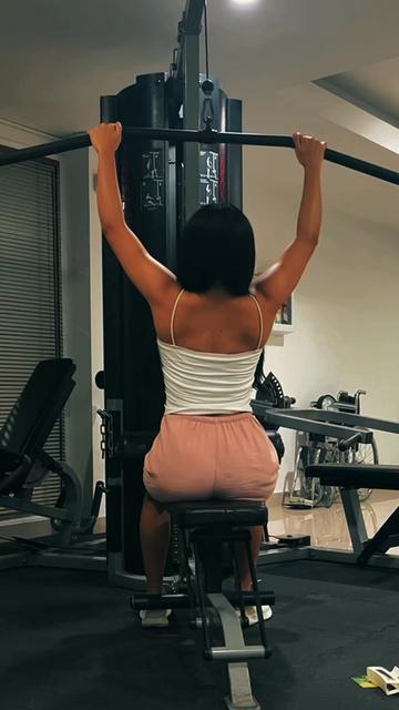 @Guzhella