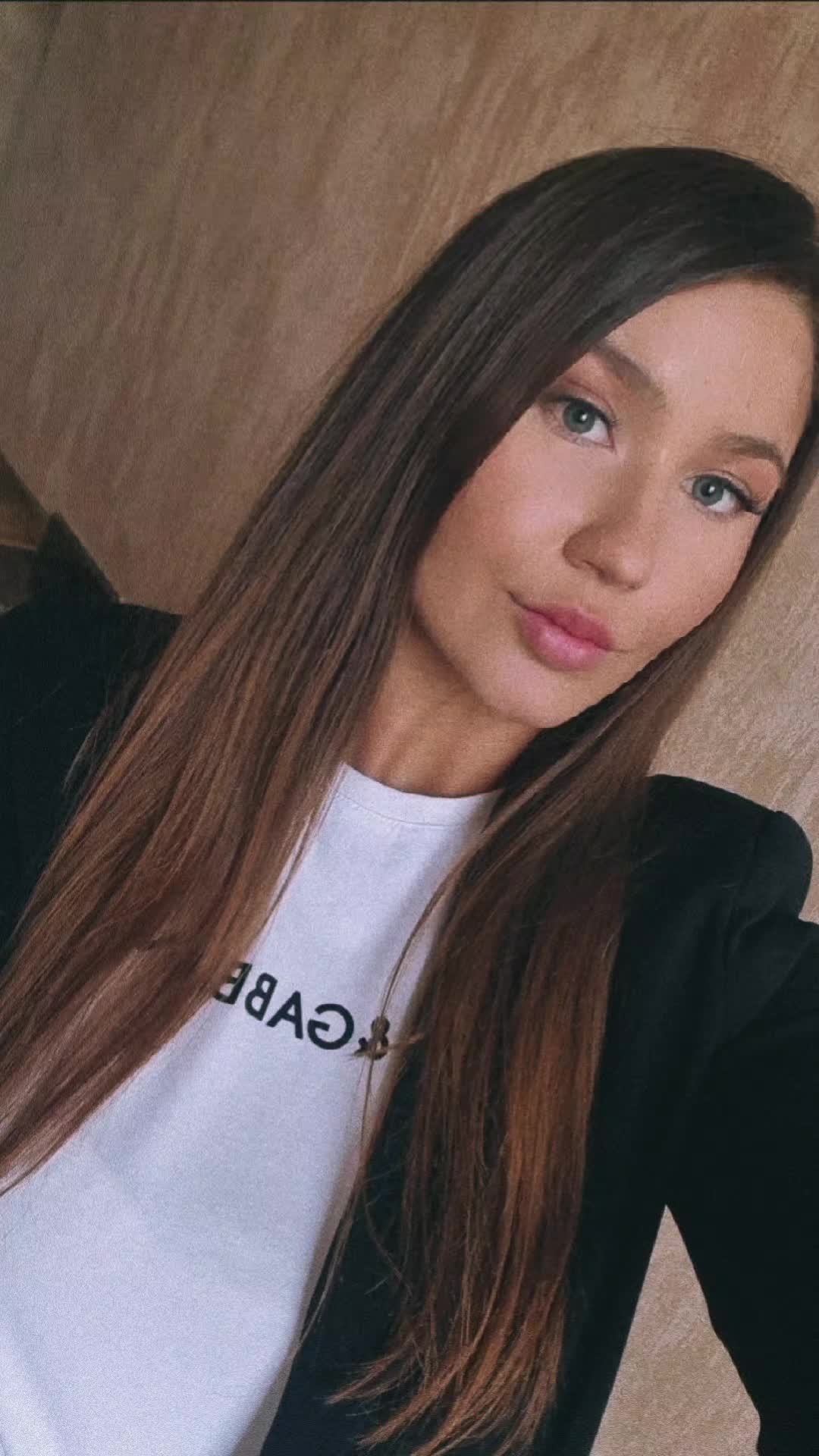 @Larisa Gabriella