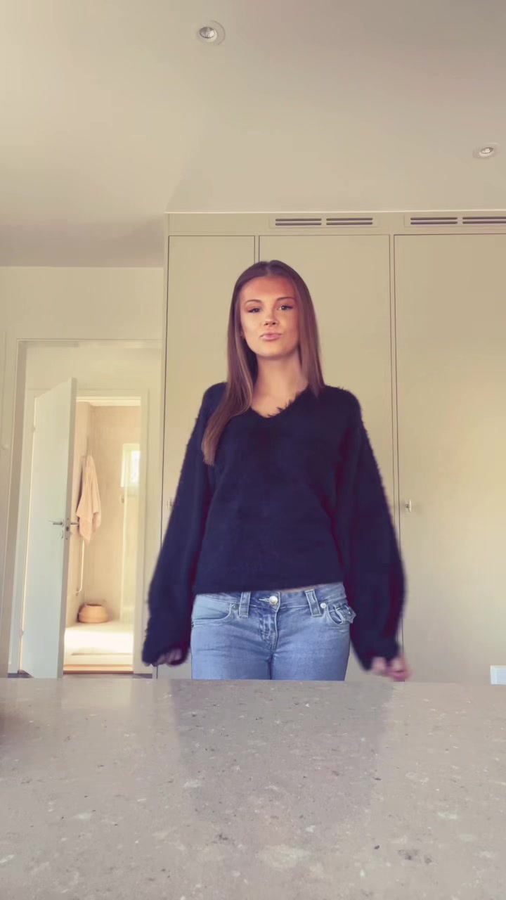 @ella._ald